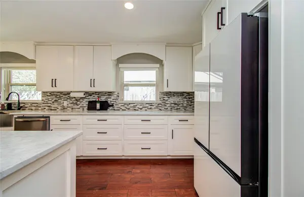 4846 Creekbend DR, Houston, TX 77035