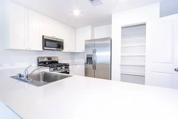 5610 Shelford Birch DR, Conroe, TX 77303