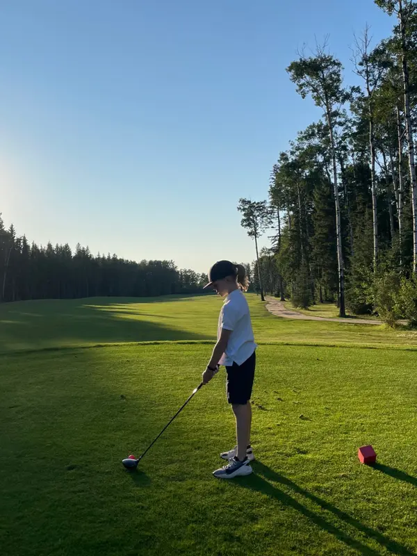 A Golfer’s Guide to Saskatoon: Public vs. Private Golf Courses,Joanne Nagy