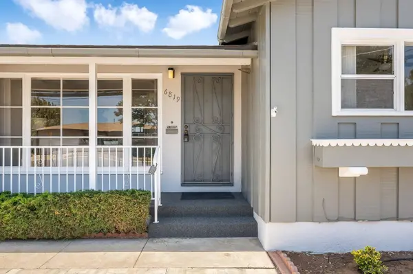 6819 Julie St, San Diego, CA 92115