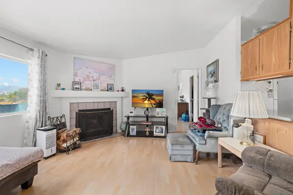 9156 Winter Gardens Blvd, Lakeside, CA 92040