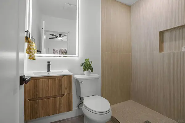3296 Talbot, San Diego, CA 92106