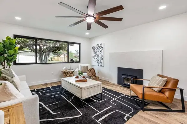 7413 Rowena, San Diego, CA 92119