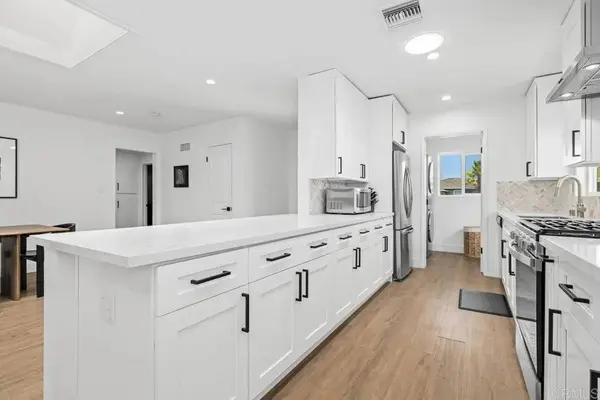 4975 Greenbrier Avenue, San Diego, CA 92120