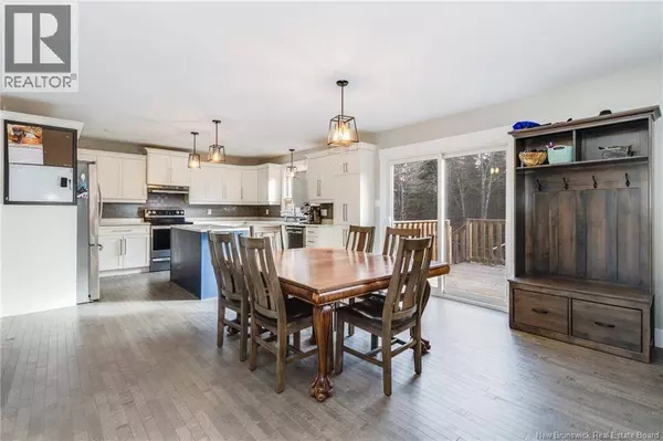 15 Willowdale Drive, Waasis, NB E3B0V5