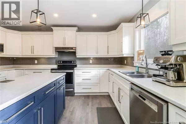 15 Willowdale Drive, Waasis, NB E3B0V5