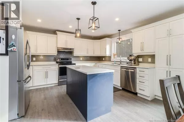 15 Willowdale Drive, Waasis, NB E3B0V5