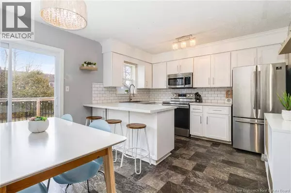 12 Doherty Street, New Maryland, NB E3C1C3