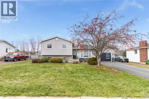 12 Doherty Street, New Maryland, NB E3C1C3