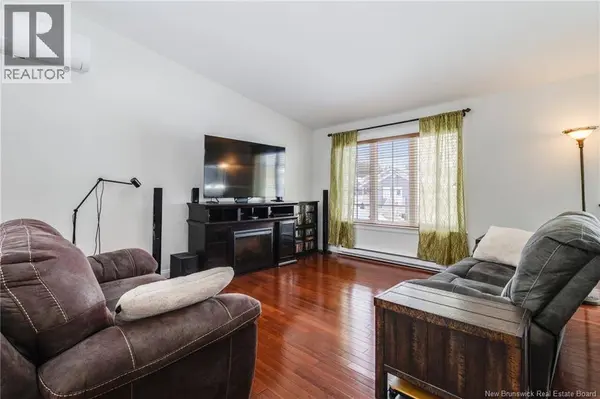 65 Dawson Drive, Oromocto, NB E2V4S9