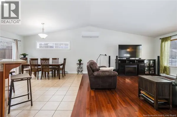 65 Dawson Drive, Oromocto, NB E2V4S9