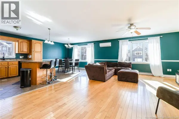 21 Carter Crescent, Oromocto, NB E2V0C4