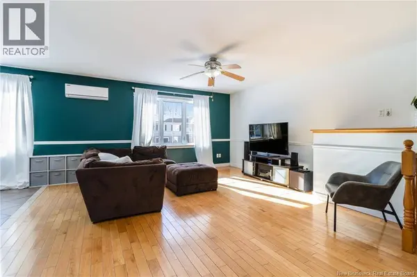 21 Carter Crescent, Oromocto, NB E2V0C4