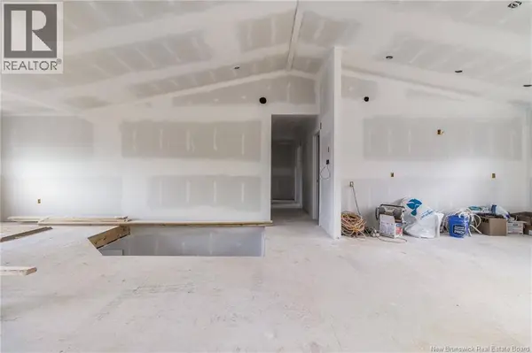 17 Waylon Court, Rusagonis, NB E3B8Z7