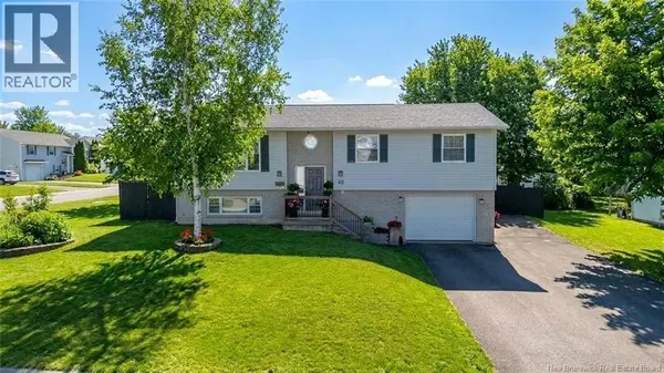 40 Merrett Drive, Oromocto, NB E2V2L7