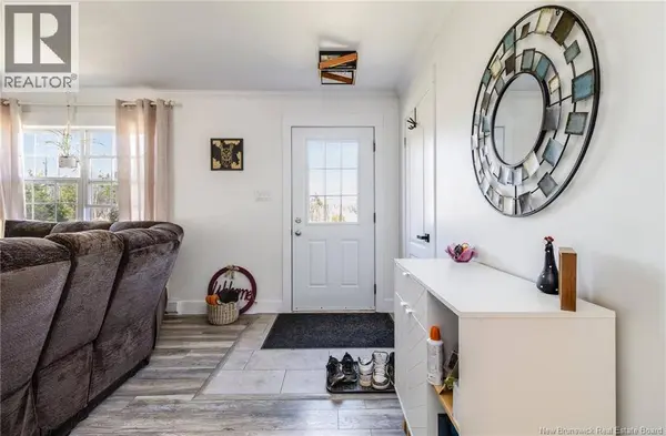 35 Honeywood Drive, Waasis, NB E3B8Z9