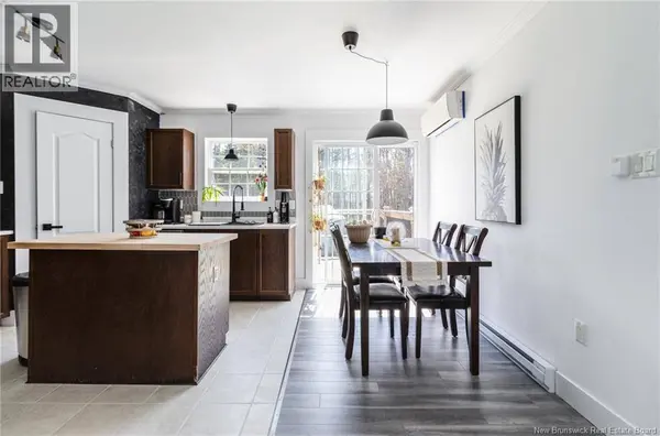 35 Honeywood Drive, Waasis, NB E3B8Z9