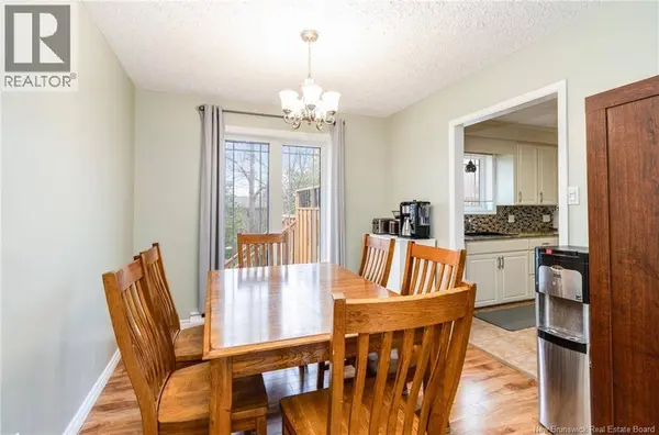 24 Bradley Ave, New Maryland, NB E3C1C4