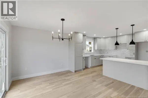 5 Brizley Street, Oromocto, NB E2V4R1
