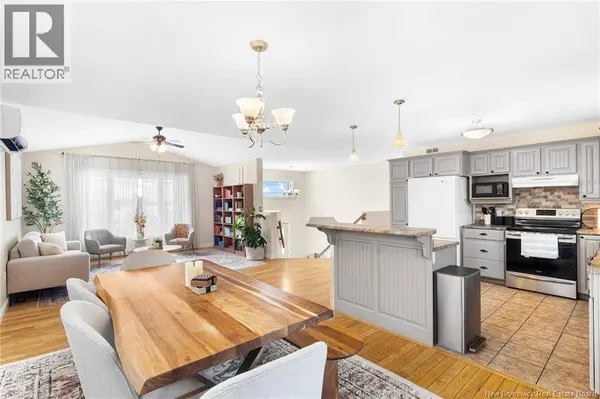13 Harris Street, Oromocto, NB E2V0A7