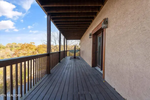 2026 Bill Flagle WAY, Sevierville, TN 37876