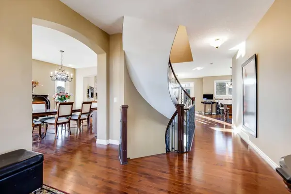 213 Silverado Ranch MNR SW, Calgary, AB T2X 0M6