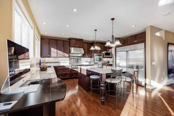 213 Silverado Ranch MNR SW, Calgary, AB T2X 0M6