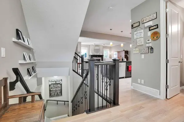109 Cranleigh PL SE, Calgary, AB T3M 0N5