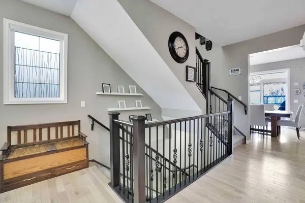 109 Cranleigh PL SE, Calgary, AB T3M 0N5