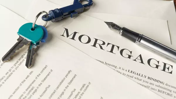 What’s the Difference Between Being Pre-Qualified and Pre-Approved?