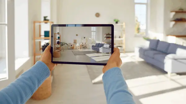 Do Sellers Need to Stage Their Home?,Delisa Lapinsky