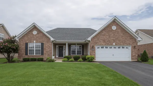 feature image of Are Older Homes in Rockwall Better Than New Builds Farther Out?