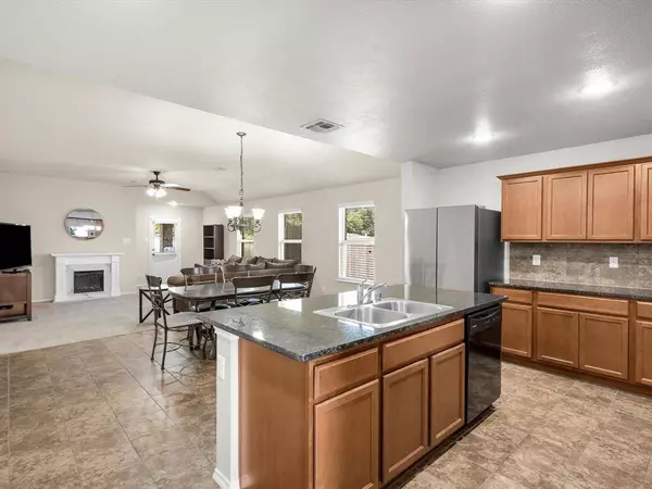 1213 Houston Place, Royse City, TX 75189