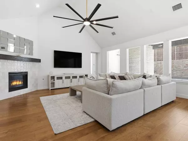 2209 Clairmount Drive, Rockwall, TX 75087