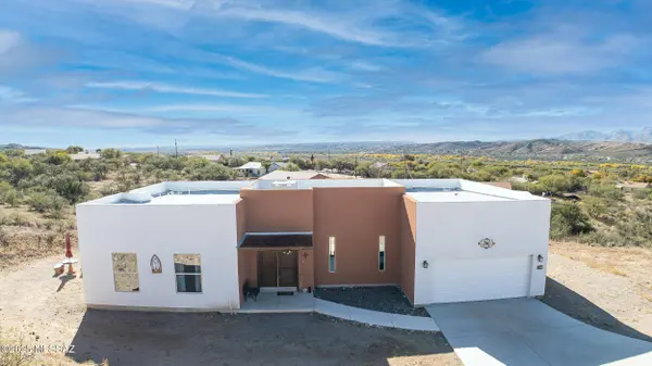 231 Premio Court, Rio Rico, AZ 85648