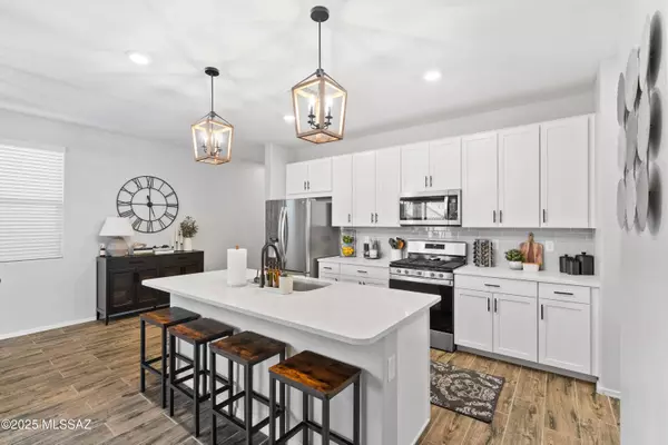 13149 E Iron Chief Drive, Tucson, AZ 85747