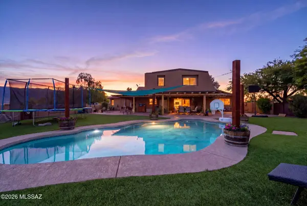 7350 S Cactus Thorn Lane, Tucson, AZ 85747