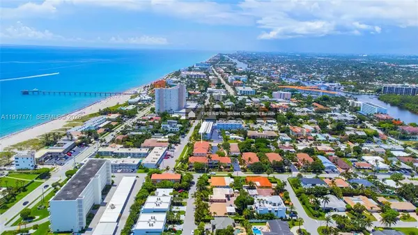 1998 NE 7th St #104, Deerfield Beach, FL 33441-3712