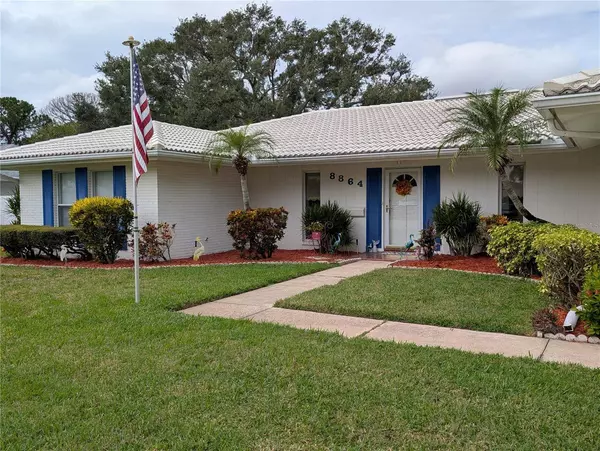 8864 15TH WAY N, St Petersburg, FL 33702