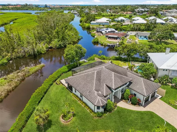 609 COLONIAL BAY DR, Nokomis, FL 34275