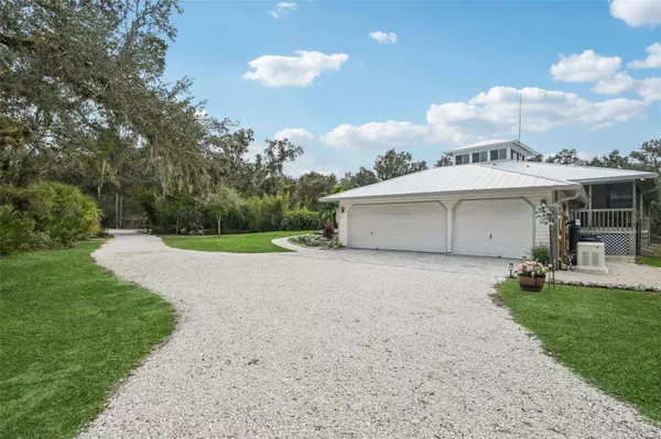 13221 N BRANCH RD, Sarasota, FL 34240