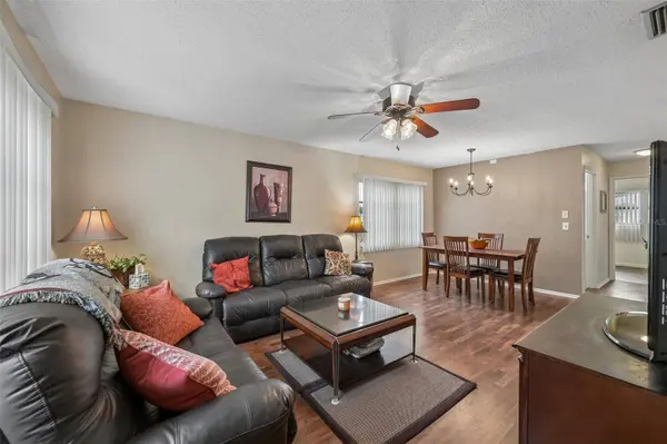 390 301 BLVD W #4D, Bradenton, FL 34205