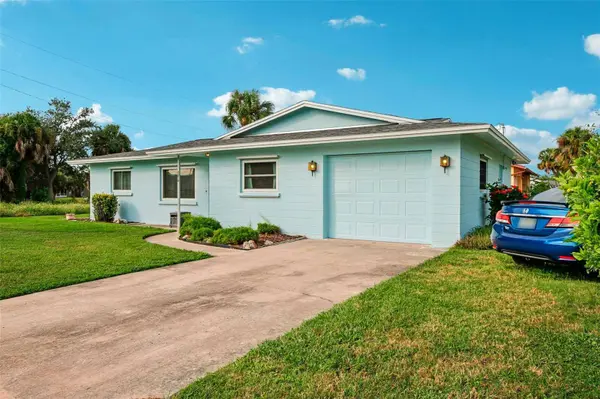 2210 GENTIAN RD, Venice, FL 34293