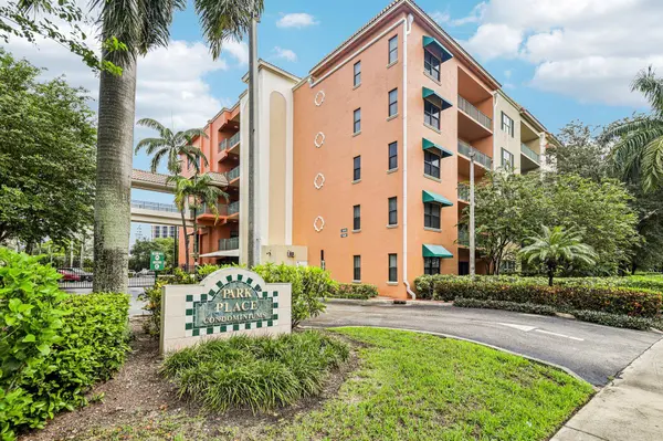 1620 Presidential WAY #310