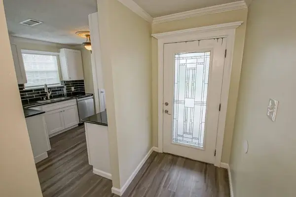 8009 DEVINE AVE, New Orleans, LA 70127