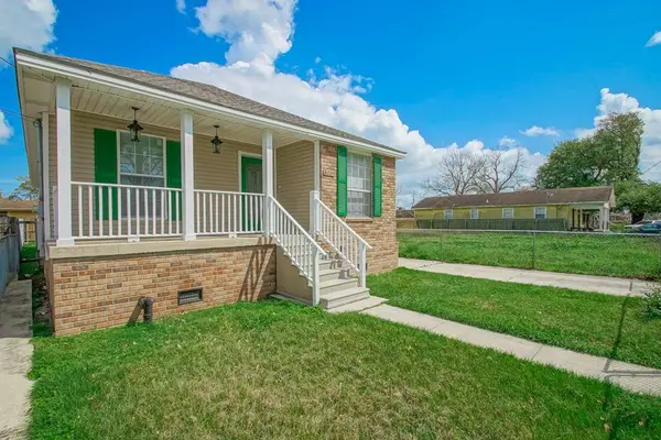 8009 DEVINE AVE, New Orleans, LA 70127