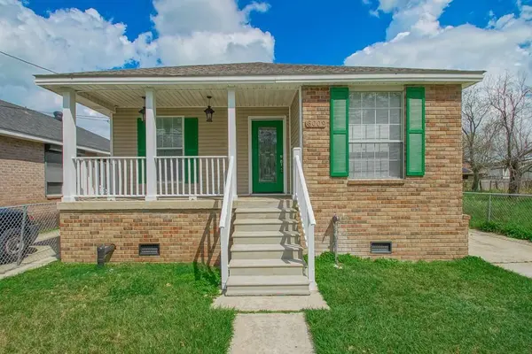 8009 DEVINE AVE, New Orleans, LA 70127