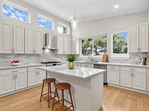 6100 DUPLESSIS ST, New Orleans, LA 70122