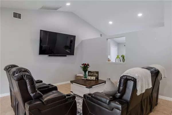 8326 104th CT, Vero Beach, FL 32967