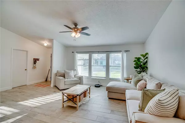 285 11th CT, Vero Beach, FL 32962